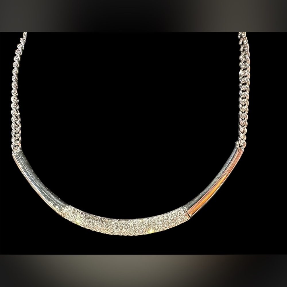 Touchstone Crystal by Swarovski White Collar Necklace Brand New